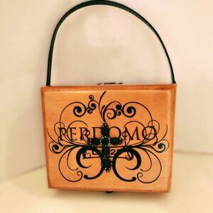 Suenos de Saundra Upcycled Collection, Perdomo Cigar Box Purse